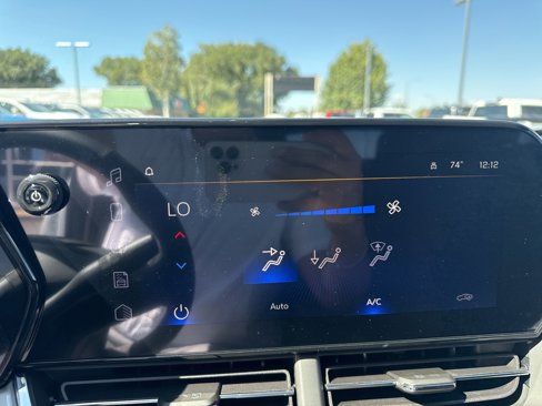 New 2025 Chevrolet Trax LT w/ LT Convenience Package image 18