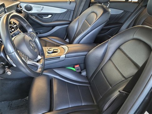 Used 2019 Mercedes-Benz GLC 300 image 16
