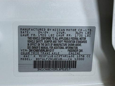Used 2024 Nissan Versa SV image 12