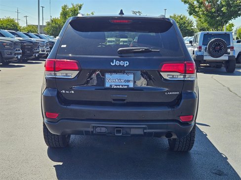 Used 2021 Jeep Grand Cherokee Laredo image 5