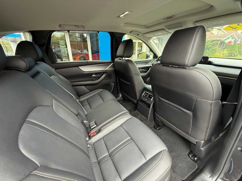 Used 2024 MAZDA CX-90 3.3 Turbo w/ Preferred Plus image 38