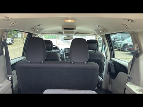 Used 2019 Dodge Grand Caravan SE image 28