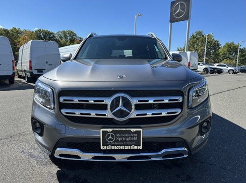 Used 2022 Mercedes-Benz GLB 250 4MATIC image 2