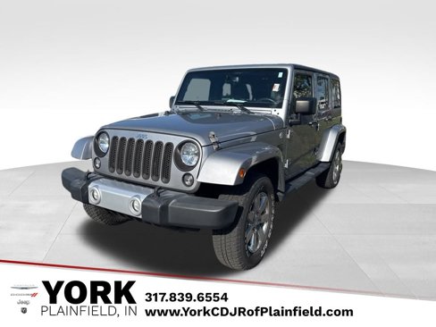 Used 2015 Jeep Wrangler Unlimited Sahara w/ Connectivity Group image 1