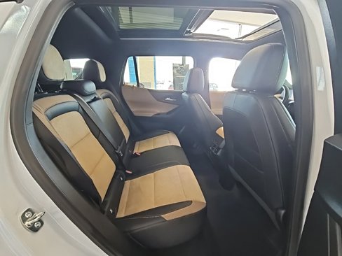 New 2026 Chevrolet Equinox ACTIV w/ Convenience Package III image 13