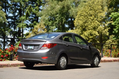 Used 2014 Hyundai Accent GLS image 11