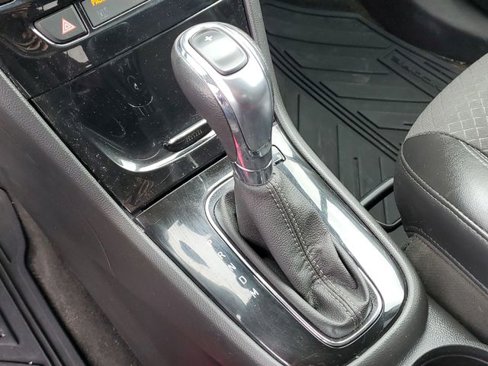Used 2019 Buick Encore Preferred image 17
