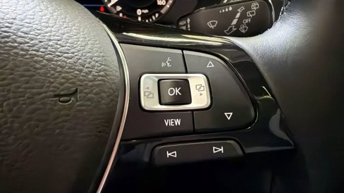 Used 2019 Volkswagen Tiguan SEL Premium w/ 3rd Row Seat Package image 17