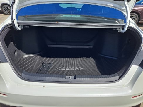 Used 2025 Honda Accord Sport image 12