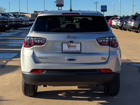 New 2025 Jeep Compass Sport image 8