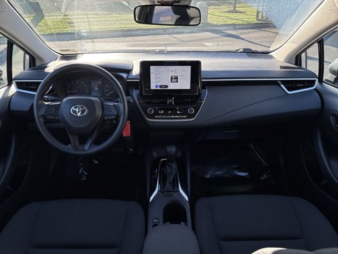 Used 2024 Toyota Corolla LE image 20