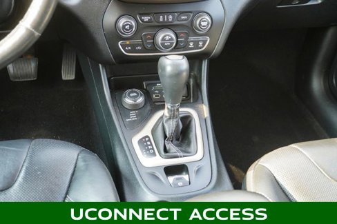 Used 2016 Jeep Cherokee Limited image 12