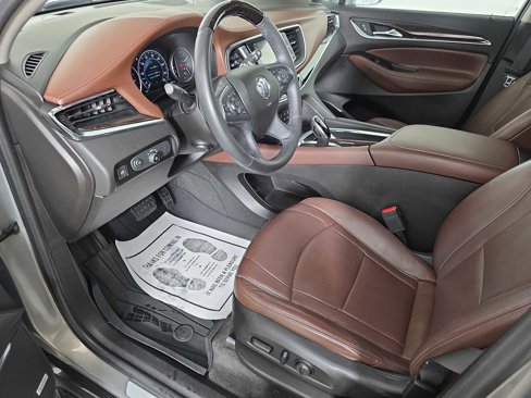 Used 2018 Buick Enclave Avenir w/ Avenir Technology Package image 12