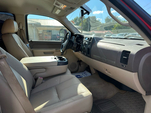 Used 2012 Chevrolet Silverado 2500 LT w/ Interior Plus Package image 16