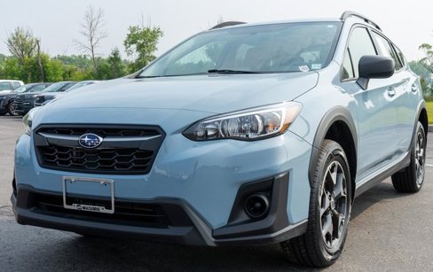 Used 2018 Subaru Crosstrek 2.0i image 2