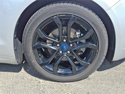 Used 2019 Ford Fusion SE w/ Equipment Group 151A image 12