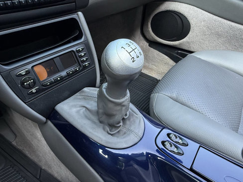 Used 2001 Porsche Boxster image 31