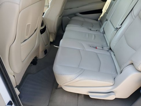 Used 2016 Cadillac Escalade ESV Luxury image 17