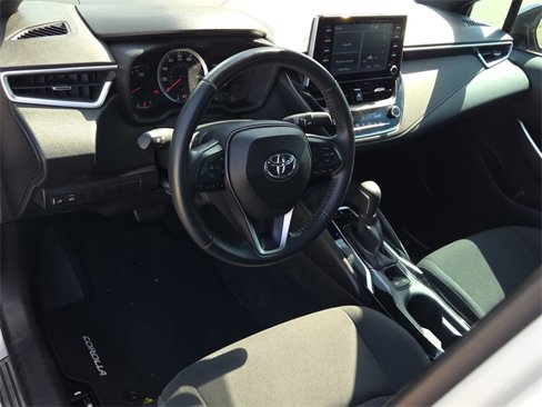 Used 2020 Toyota Corolla SE image 14