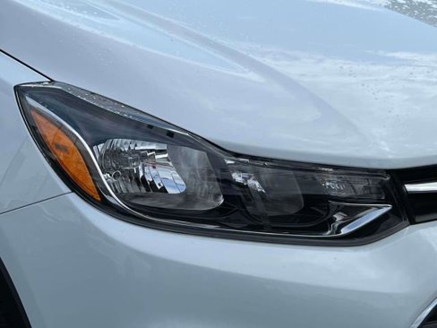 Used 2020 Chevrolet Trax LS image 9