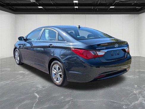 Used 2013 Hyundai Sonata GLS w/ Popular Equipment Pkg image 3