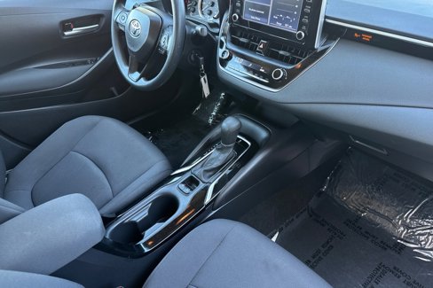 Used 2020 Toyota Corolla LE image 15