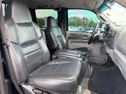 Used 2006 Ford F250 Lariat image 35
