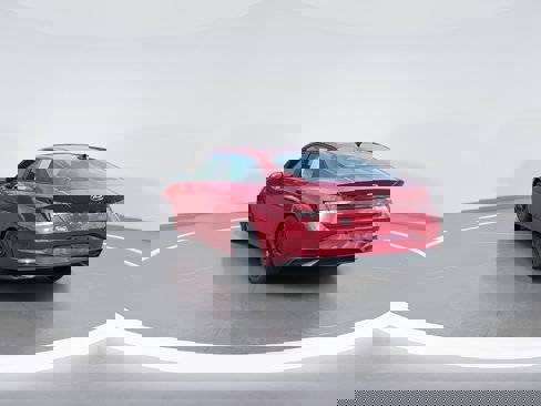 Certified 2023 Hyundai Elantra SEL image 5