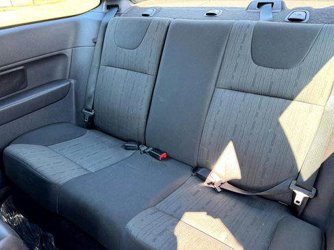 Used 2009 Ford Focus SE image 35