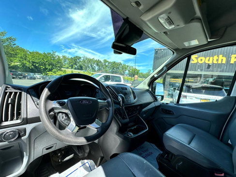 Used 2018 Ford Transit 250 148 Medium Roof image 9