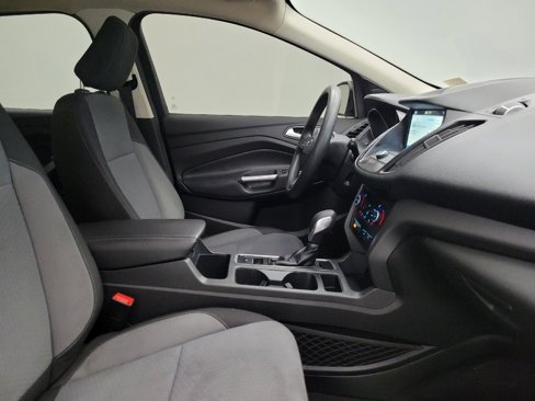 Used 2019 Ford Escape SE image 21