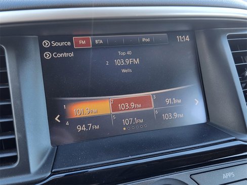 Used 2018 Nissan Pathfinder SV image 18