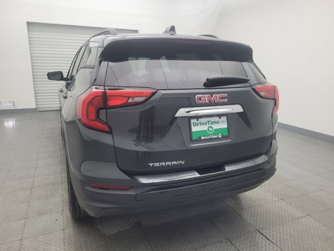 Used 2018 GMC Terrain SLE w/ Driver Convenience Package image 6