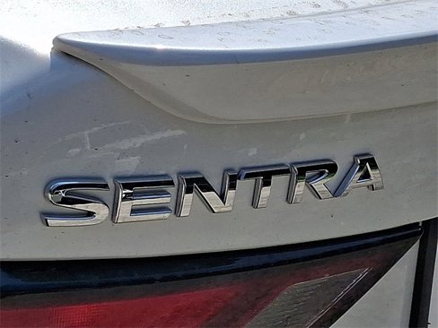 New 2025 Nissan Sentra SR w/ Trunk Package image 12