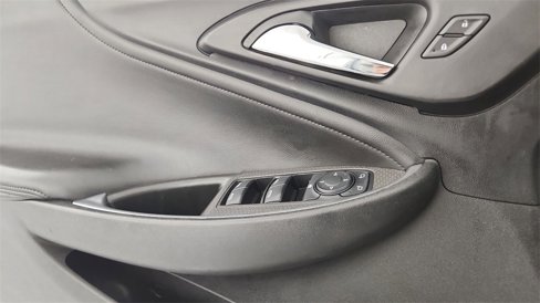 Used 2020 Chevrolet Malibu LT w/ Leather Package image 15