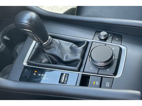 Certified 2022 MAZDA MAZDA3 s image 31