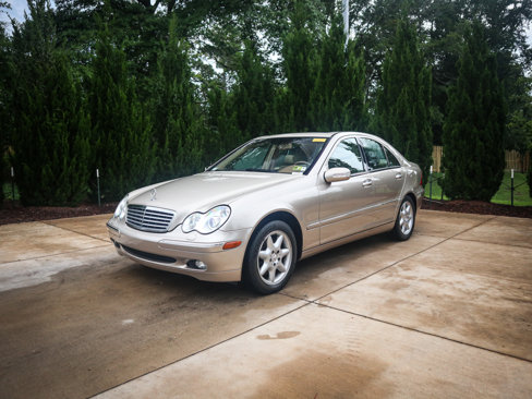 Used 2004 Mercedes-Benz C 240 4MATIC Sedan image 6