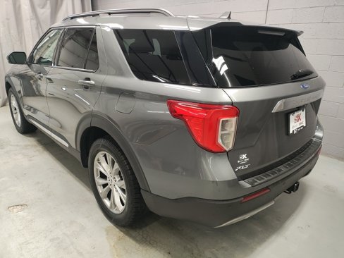 Used 2023 Ford Explorer XLT w/ Equipment Group 202A image 22