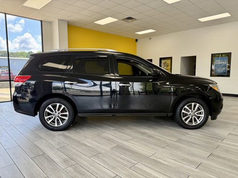 Used 2013 Nissan Pathfinder SV image 5