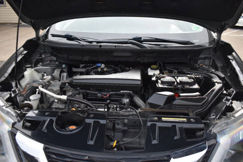 Used 2017 Nissan Rogue SV image 73