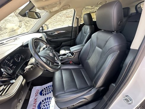 Used 2023 Buick Envision Essence image 26
