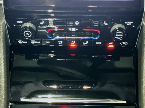 Certified 2022 Jeep Grand Cherokee Limited image 13
