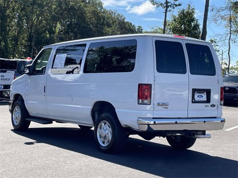 Used 2014 Ford E-350 and Econoline 350 XLT image 23