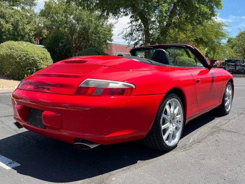 Used 2002 Porsche 911 Cabriolet image 10