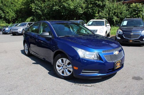 Used 2012 Chevrolet Cruze LS w/ Connectivity Package image 4