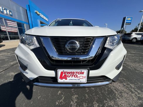 Used 2020 Nissan Rogue SV image 29