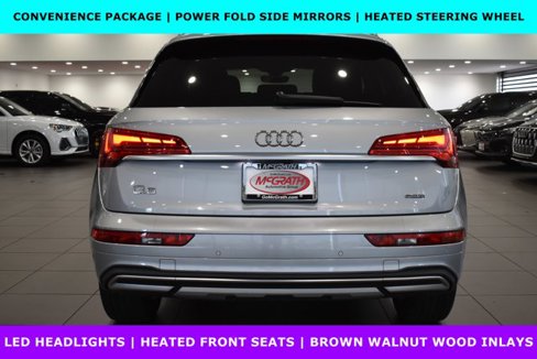 Used 2021 Audi Q5 Premium image 11