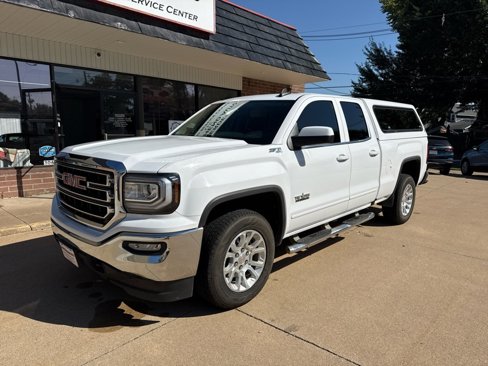 Used 2017 GMC Sierra 1500 SLE w/ Texas SLE Value Package image 2