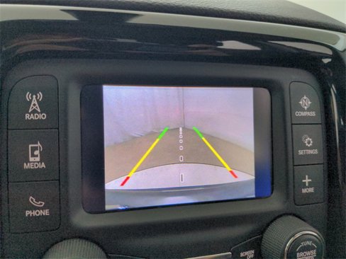 Used 2018 Jeep Compass Latitude image 30