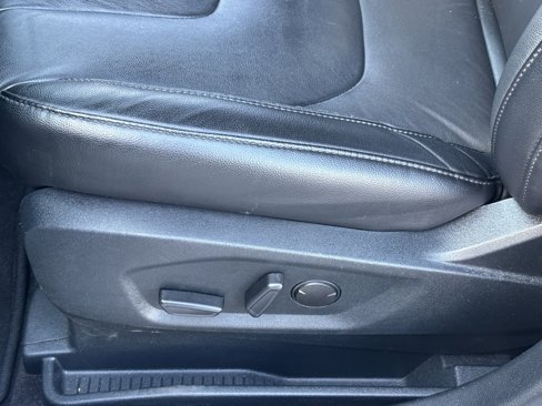 Used 2020 Ford Edge Titanium w/ Cargo Accessory Package image 20